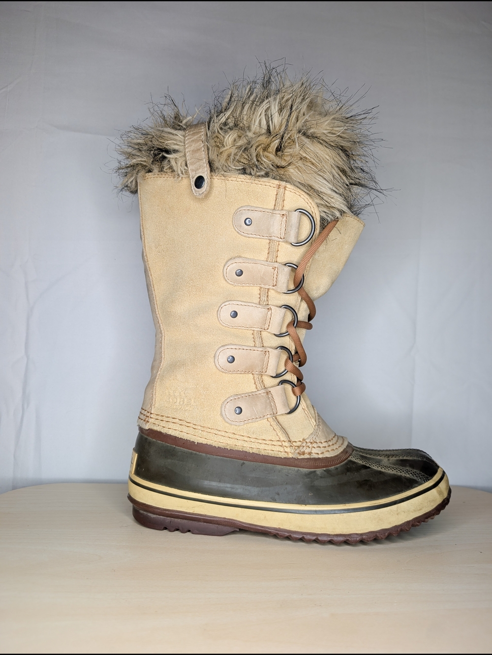 Sorel Joan of the arctic winter boots size 7